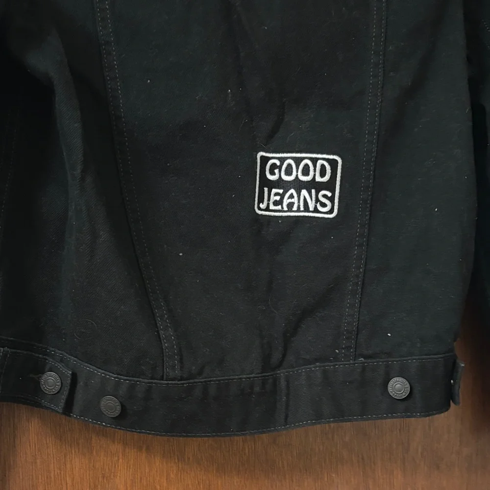 Levi's Kids Black Denim Trucker Jacket with Patch Accents
